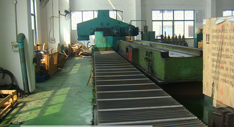 導(dǎo)軌磨加工進(jìn)行軌道切割